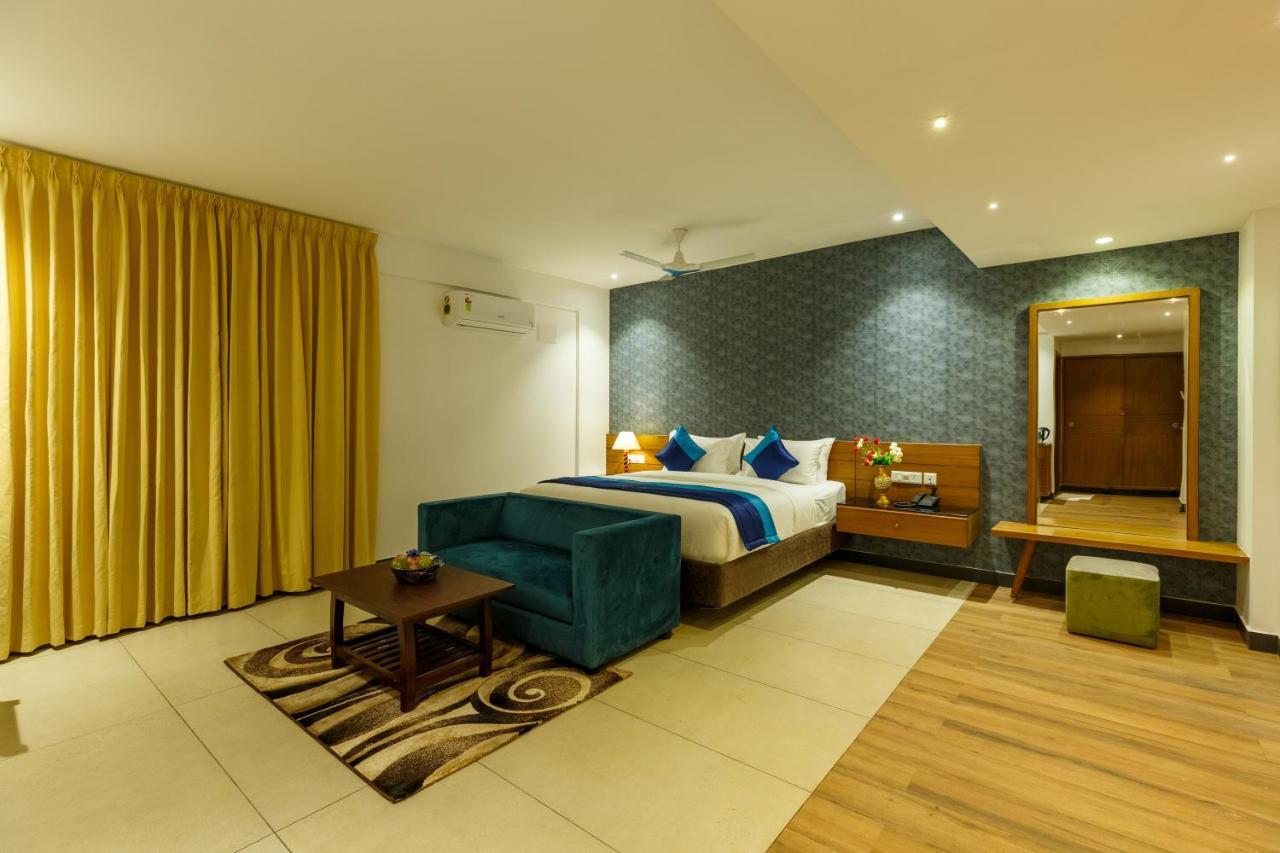 Royal Ace Boutique Hotel Bangalore Exterior foto
